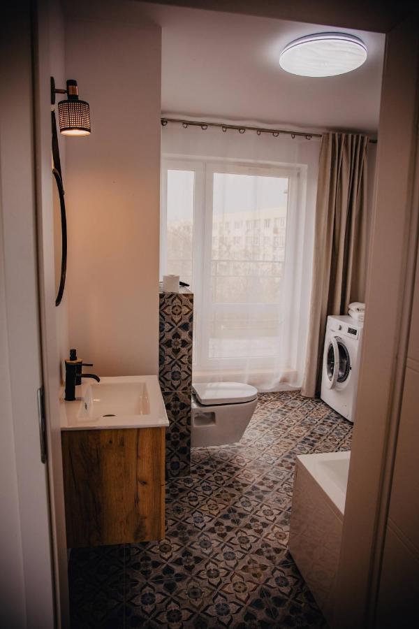 Jbhotels Apartament Premium Plus Щецин Экстерьер фото